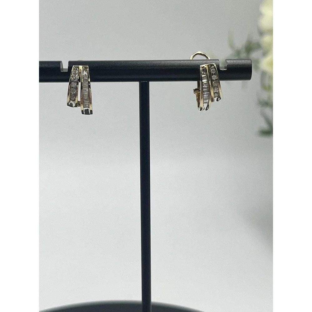 10K‎ Yellow Gold 30 Diamonds Round  Baguette Channel Huggie Hoop Omega Earrings